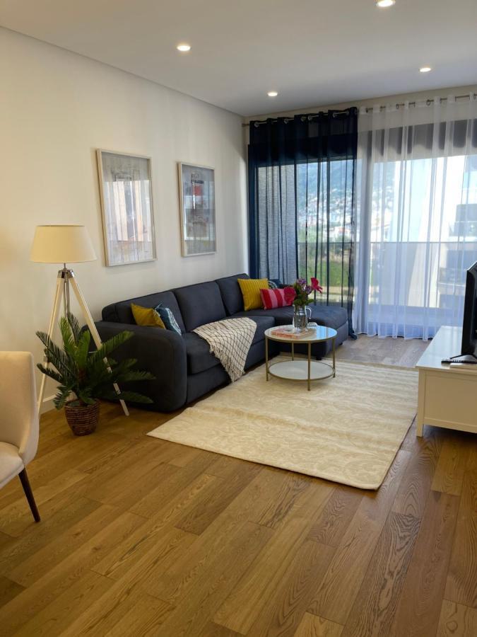 Suncoast Suites Bar Luaran gambar