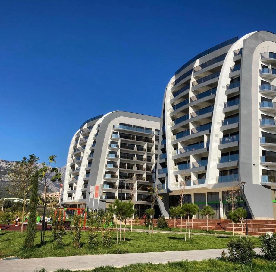 Suncoast Suites Bar Luaran gambar