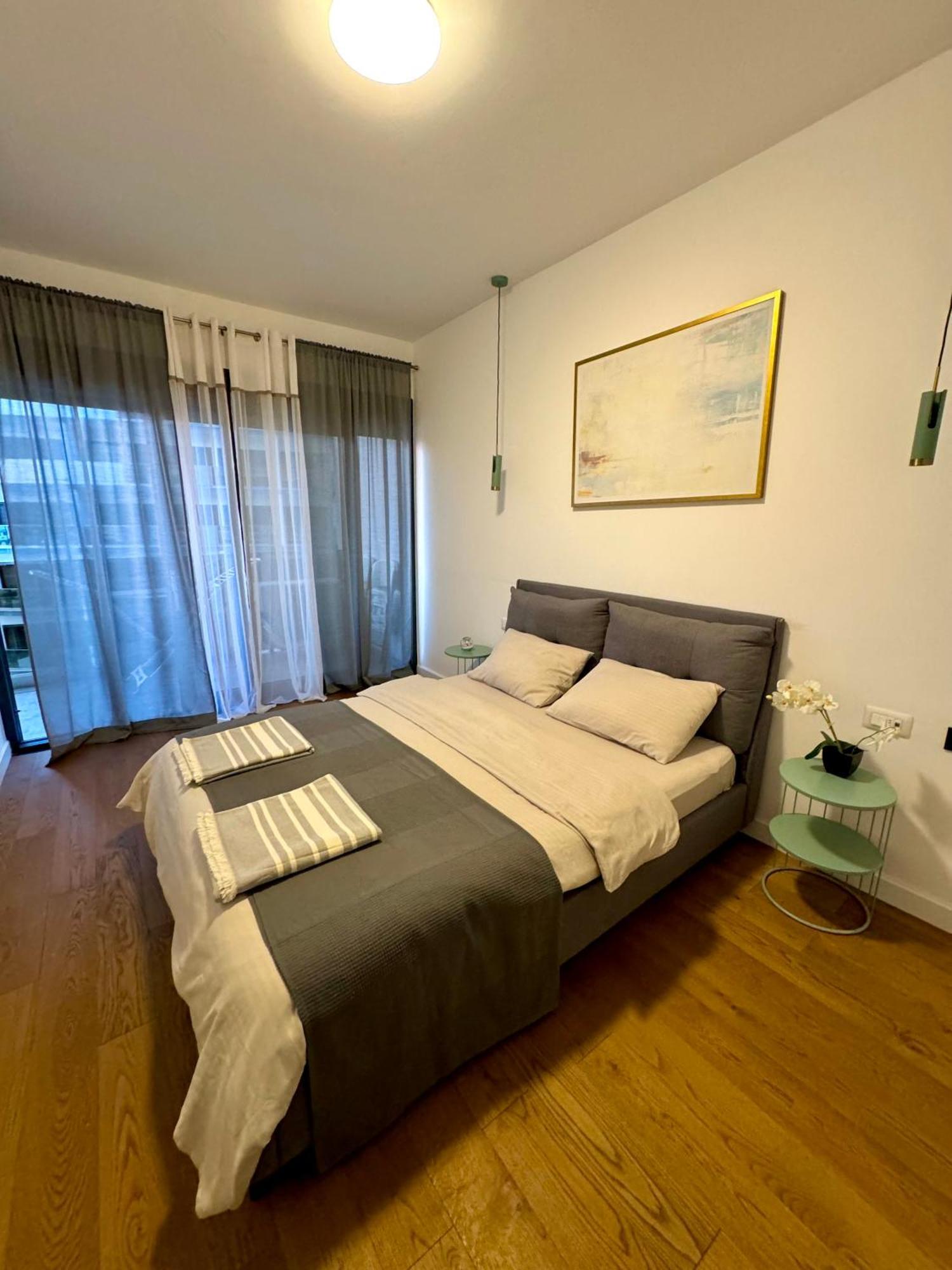 Suncoast Suites Bar Luaran gambar